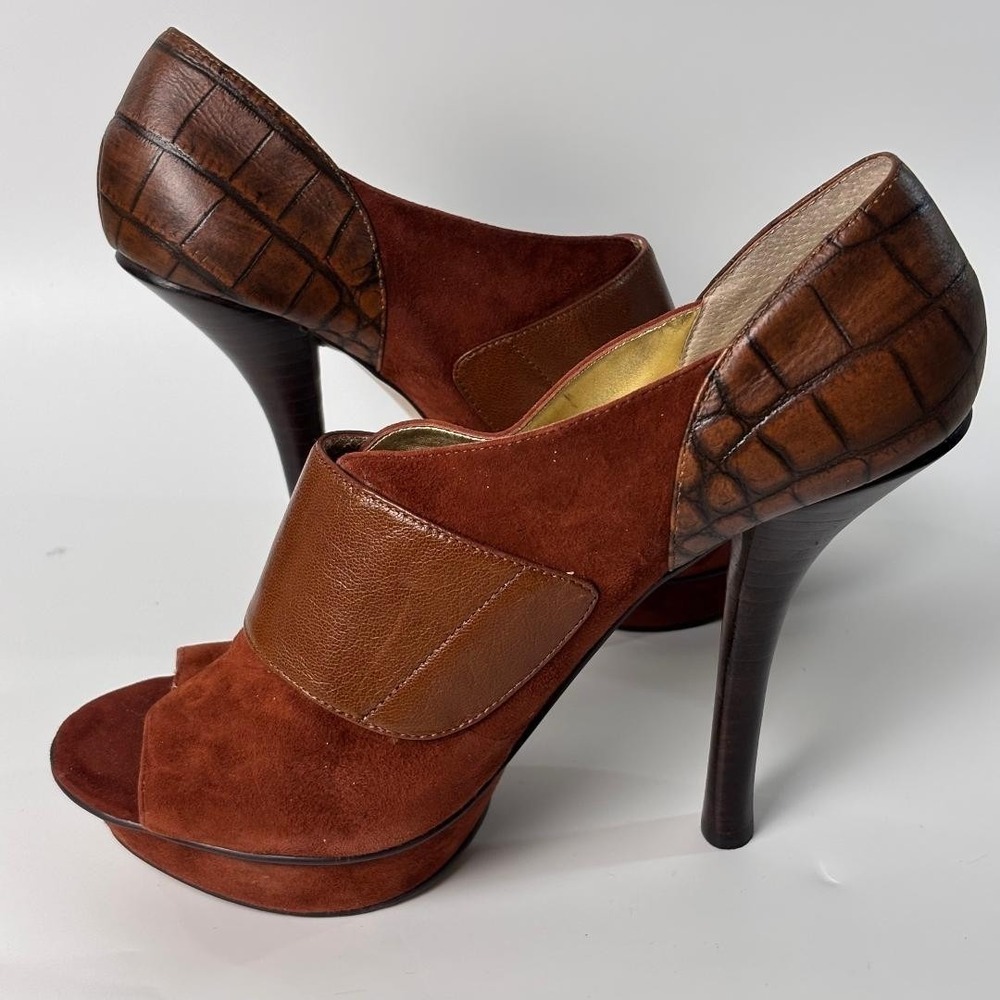Nine West NW Justice Brown Suede Leather Peep Toe Pump Heels Women size 10M - Picture 4 of 10